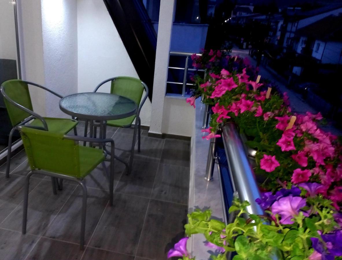 אוהריד Apartments Lido מראה חיצוני תמונה