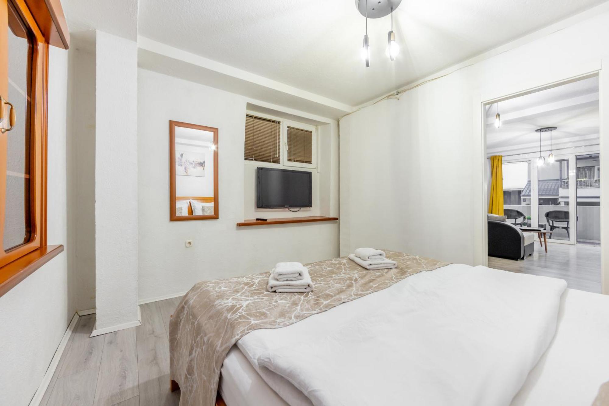 אוהריד Apartments Lido מראה חיצוני תמונה